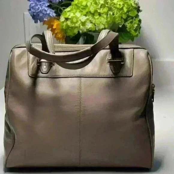 Coach F30965 TAYLOR Leather BOWLER SATCHEL Bag Purse Gray Taupe Color - Picture 2 of 16